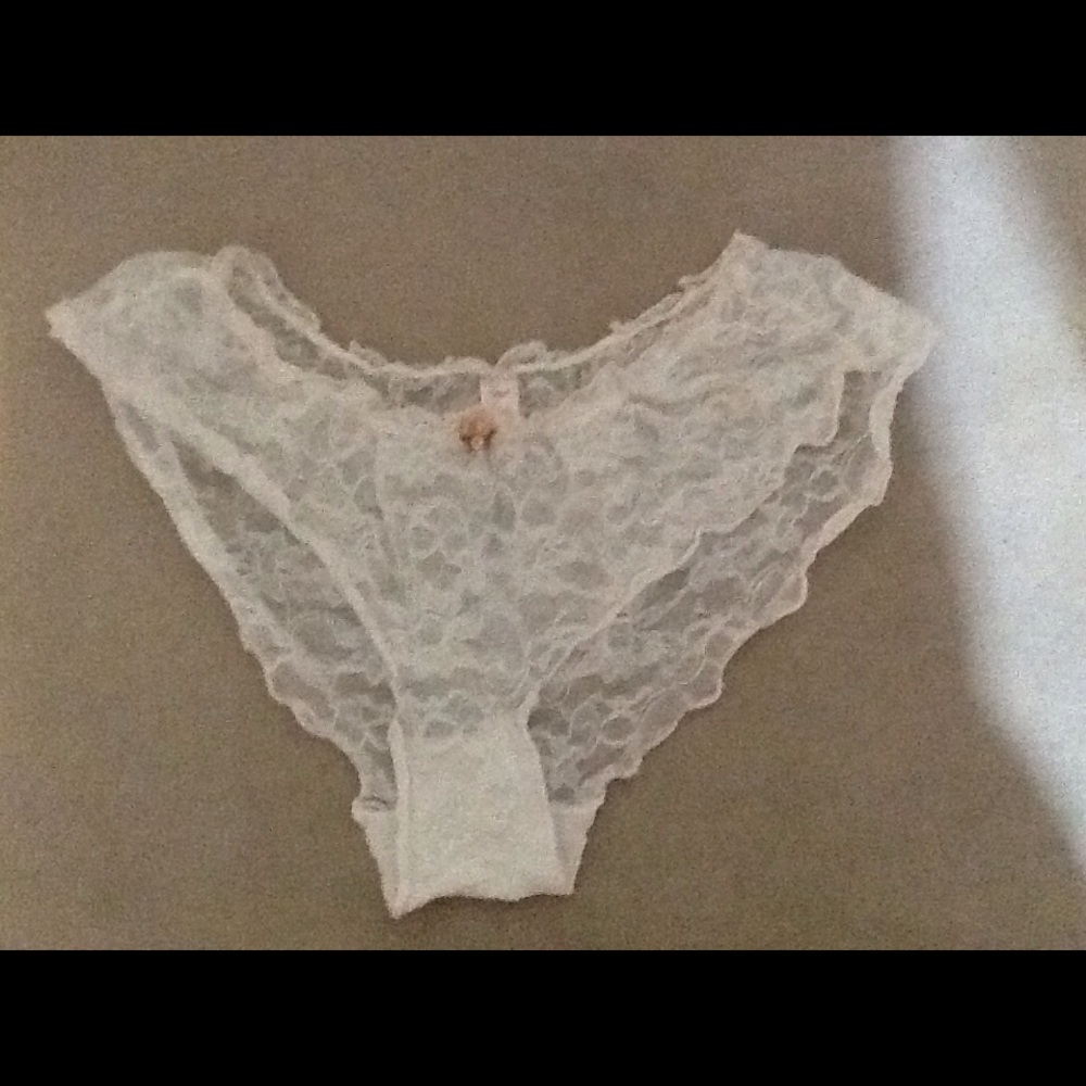 NWOT Victoria's Secret Angels Panties Size Medium